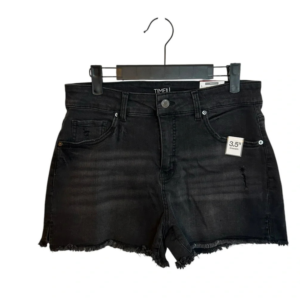 NWT Time And Tru Black Denim Relaxed Fit Shorts